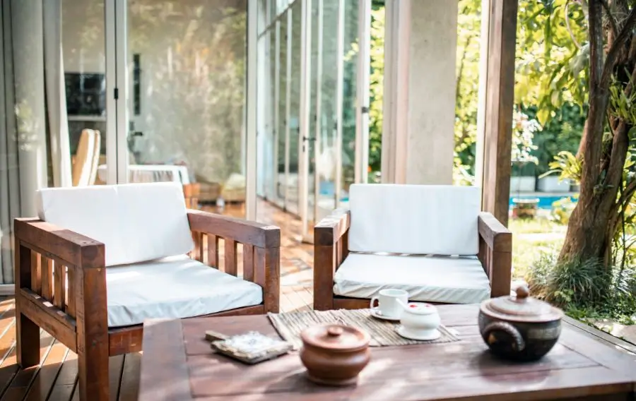 Tienda de muebles de exterior en Marbella