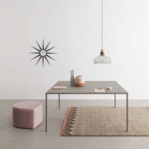 Mesa contemporánea 25 - Desalto