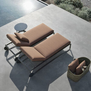 Tumbona contemporánea GUELL - Molteni