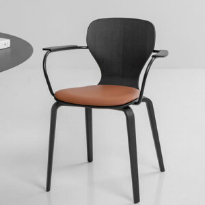 Silla contemporánea EARS - Viccarbe