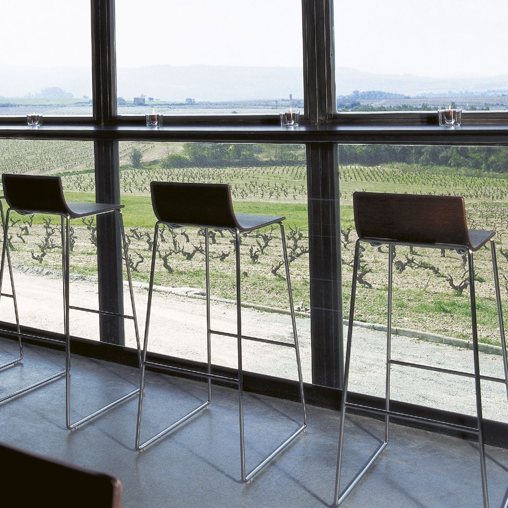 Silla de bar de diseño LINEAL - Andreu World - Imagen 3