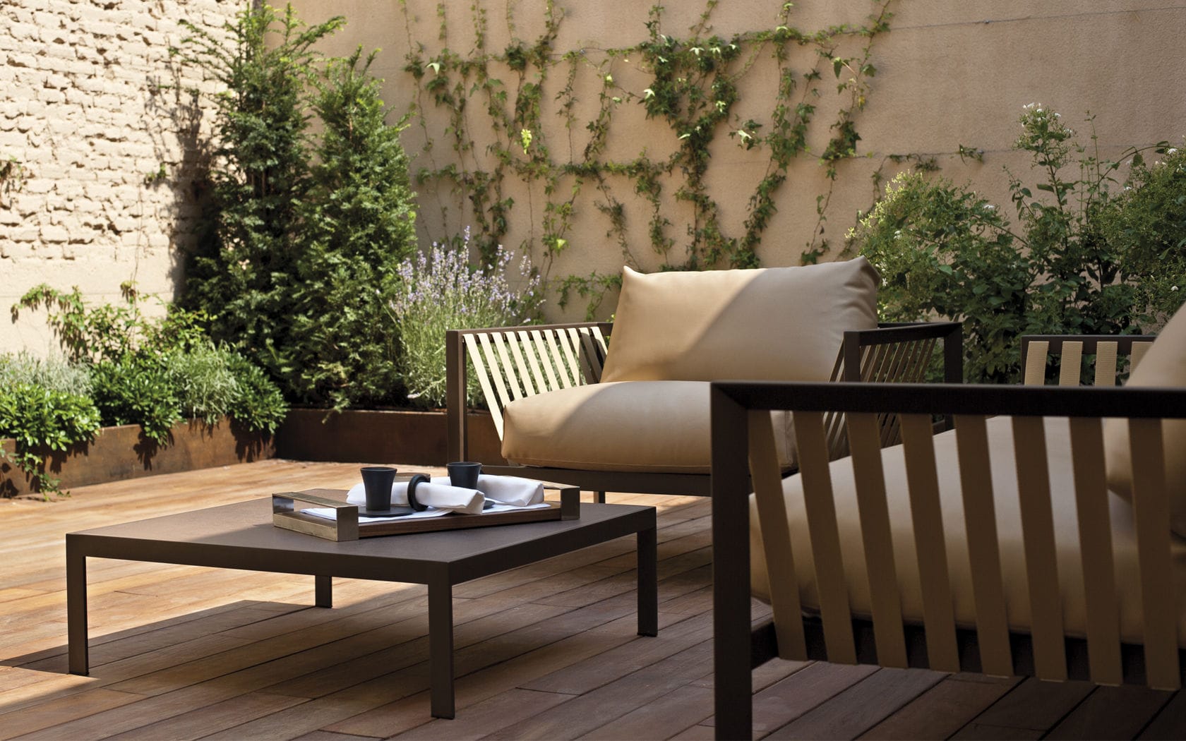 Sillón contemporáneo SAND - Andreu World - Imagen 4