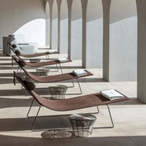 Tumbona contemporánea TRENZA - Andreu World