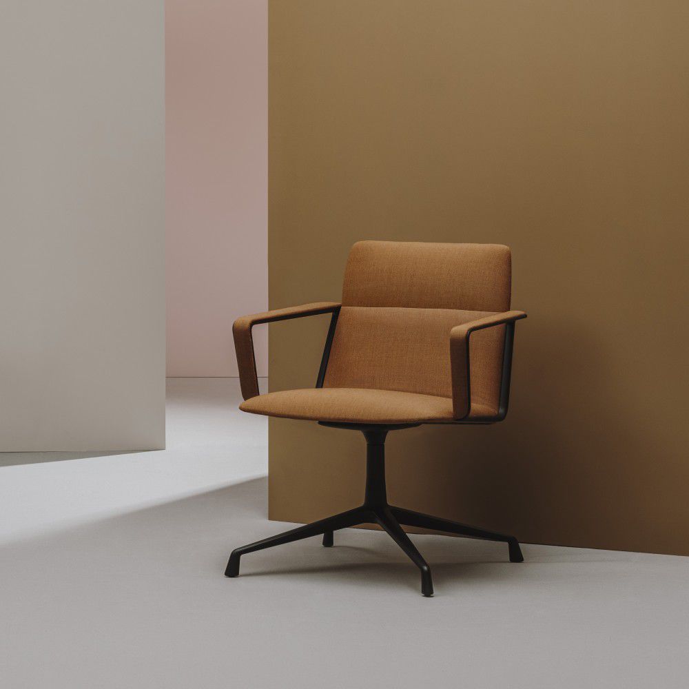 Silla contemporánea CAPRI - Andreu World - Imagen 5