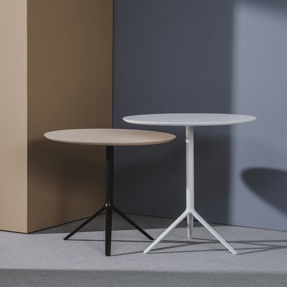 Mesa de centro de diseño minimalista TRIADA - Andreu World