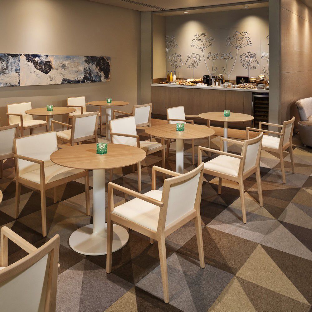 Silla de restaurante contemporánea CARLOTTA - Andreu World