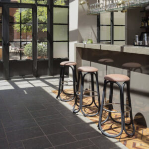 Taburete de bar contemporáneo GRES - Expormim