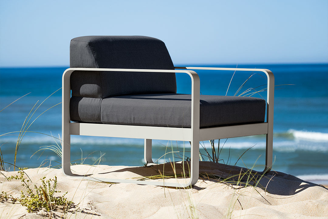 Sillón contemporáneo BELLEVIE - Fermob - Imagen 6