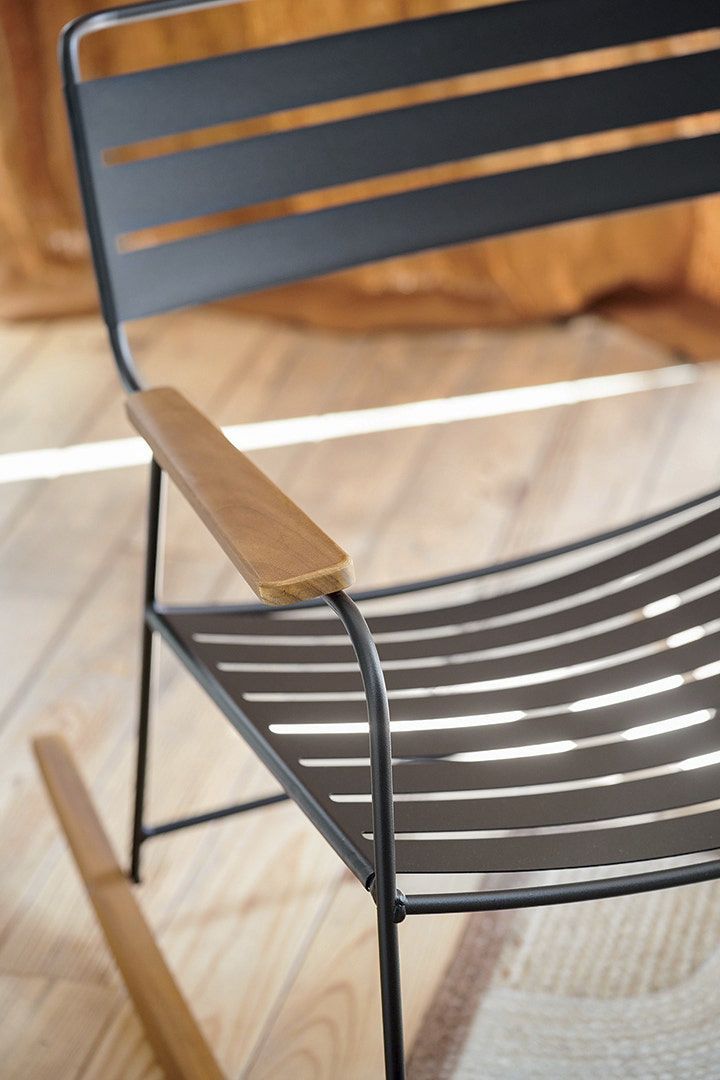 Sillón mecedor SURPRISING - Fermob - Imagen 14