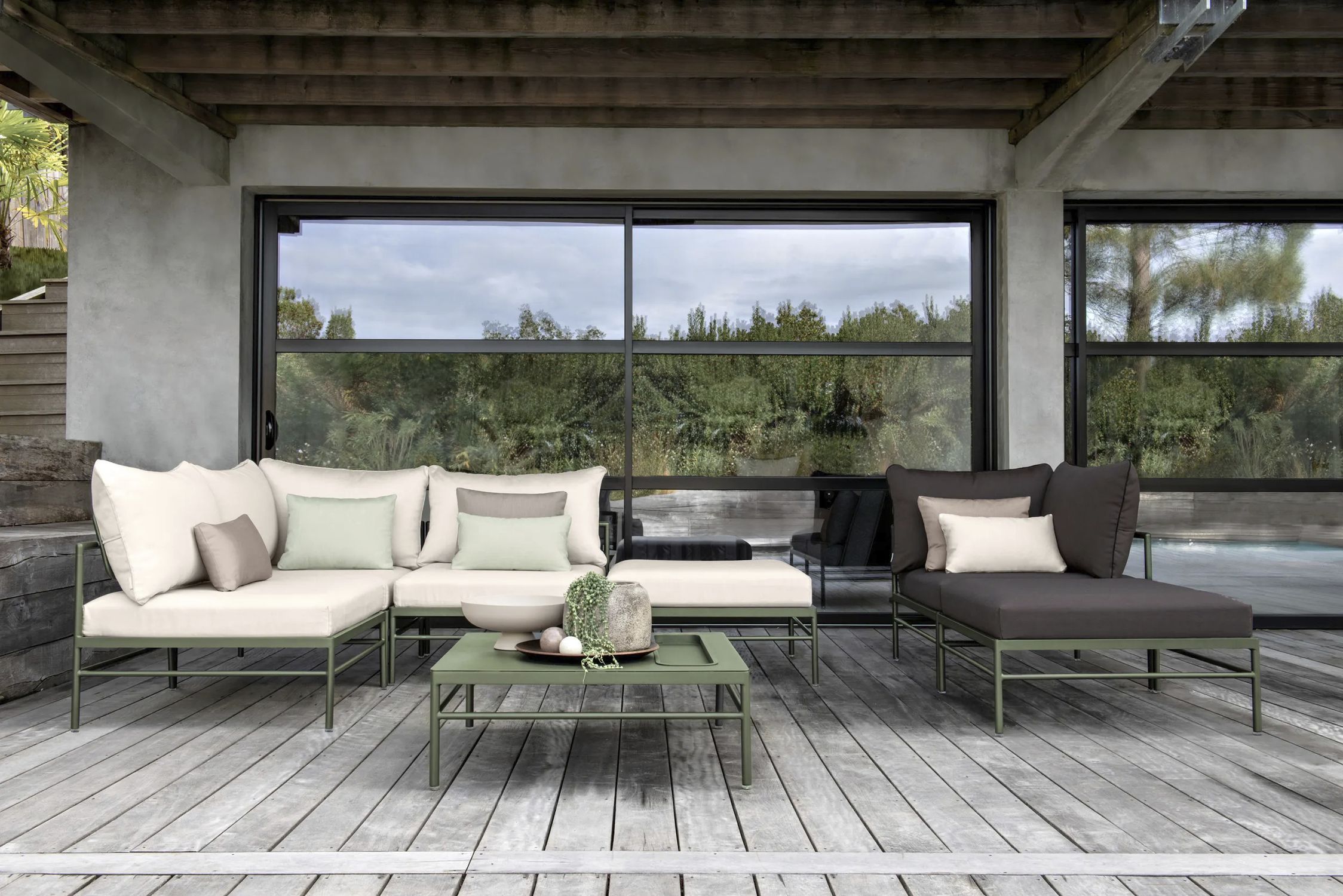 Sillón contemporáneo RIVAGE sin reposabrazos - Fermob - Imagen 2