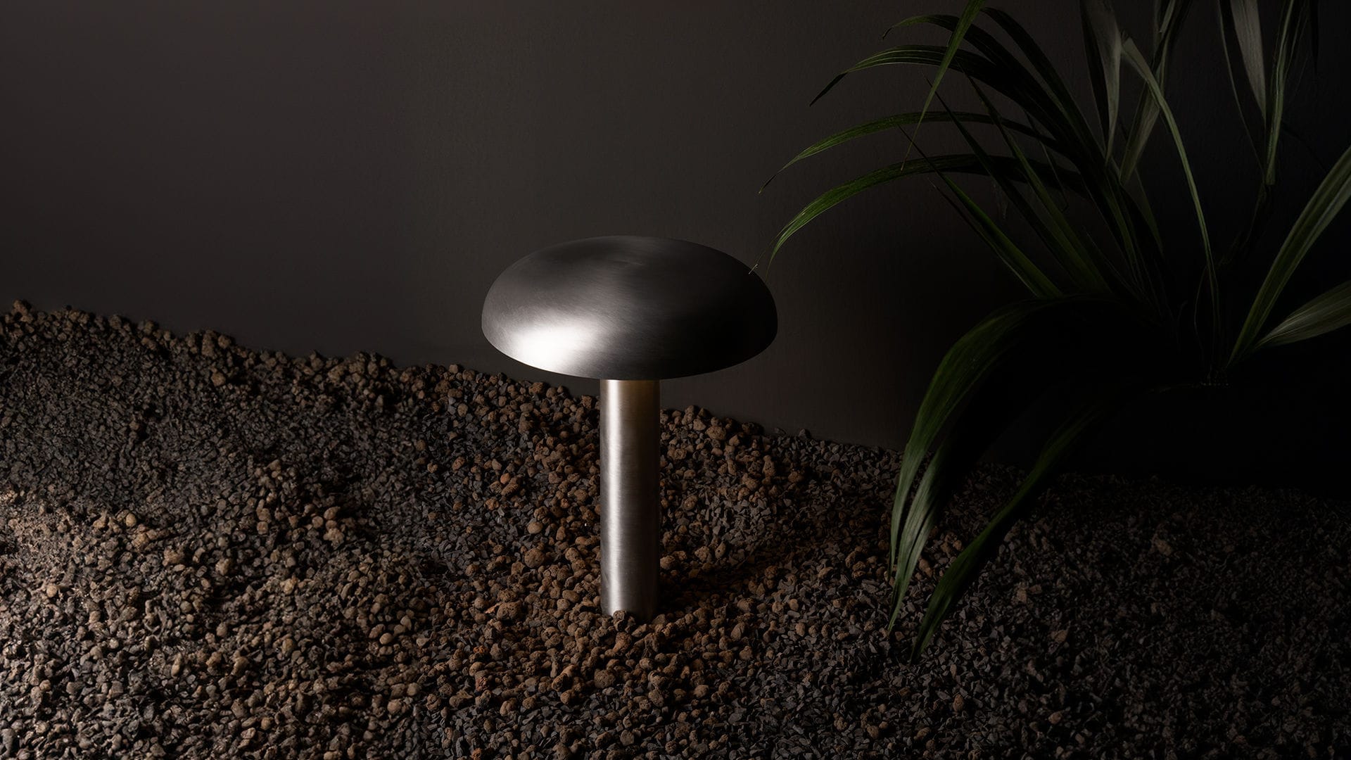 Aplique minimalista KNOP - Artemide - Imagen 5